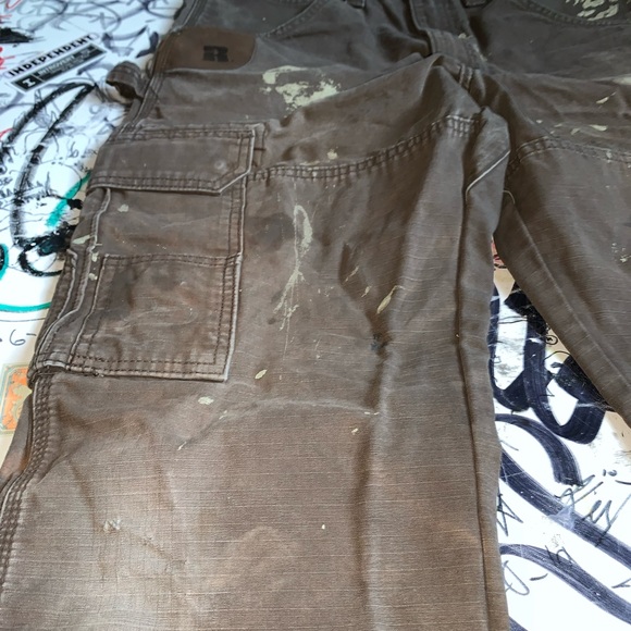 Wrangler Riggs Cargos - Picture 3 of 9